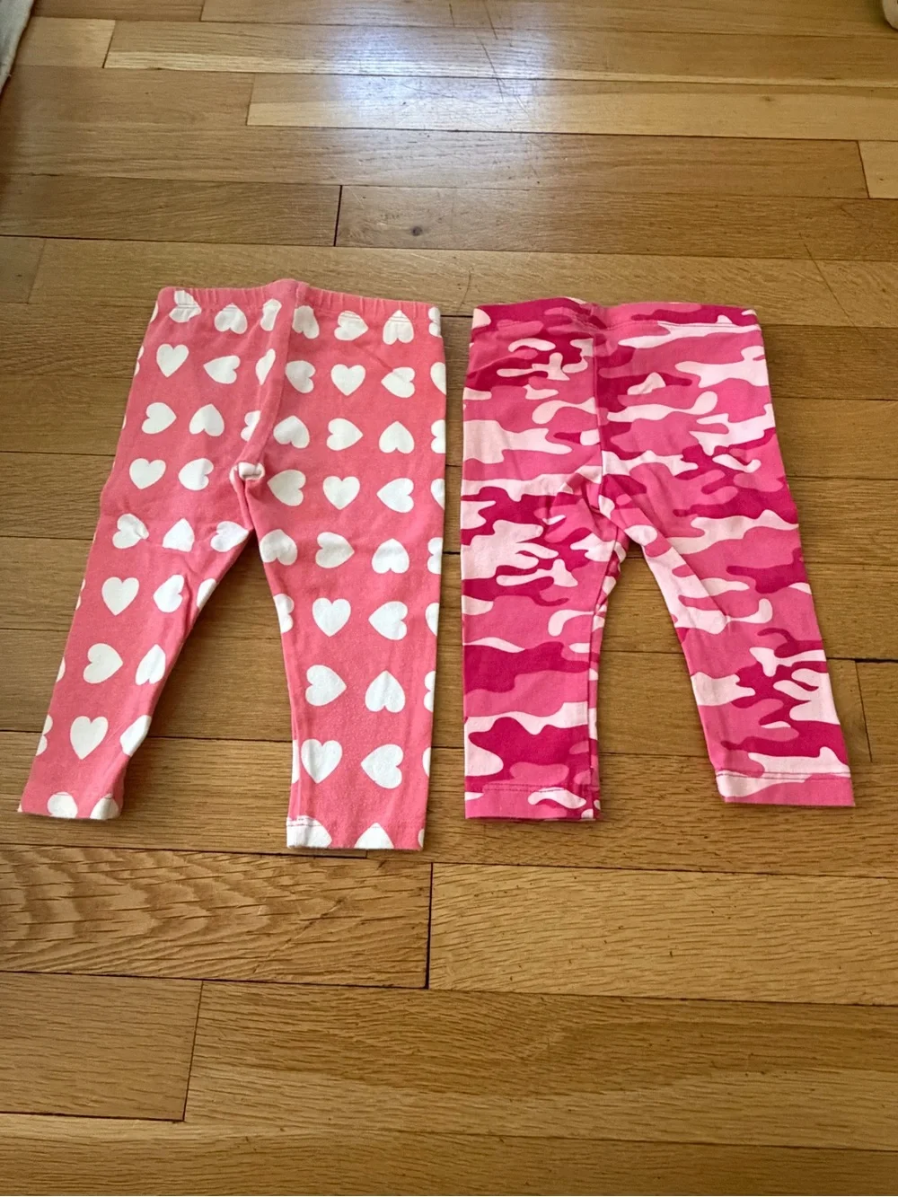 OshKosh B'gosh Pink Heart & Pink Camo Leggings Set